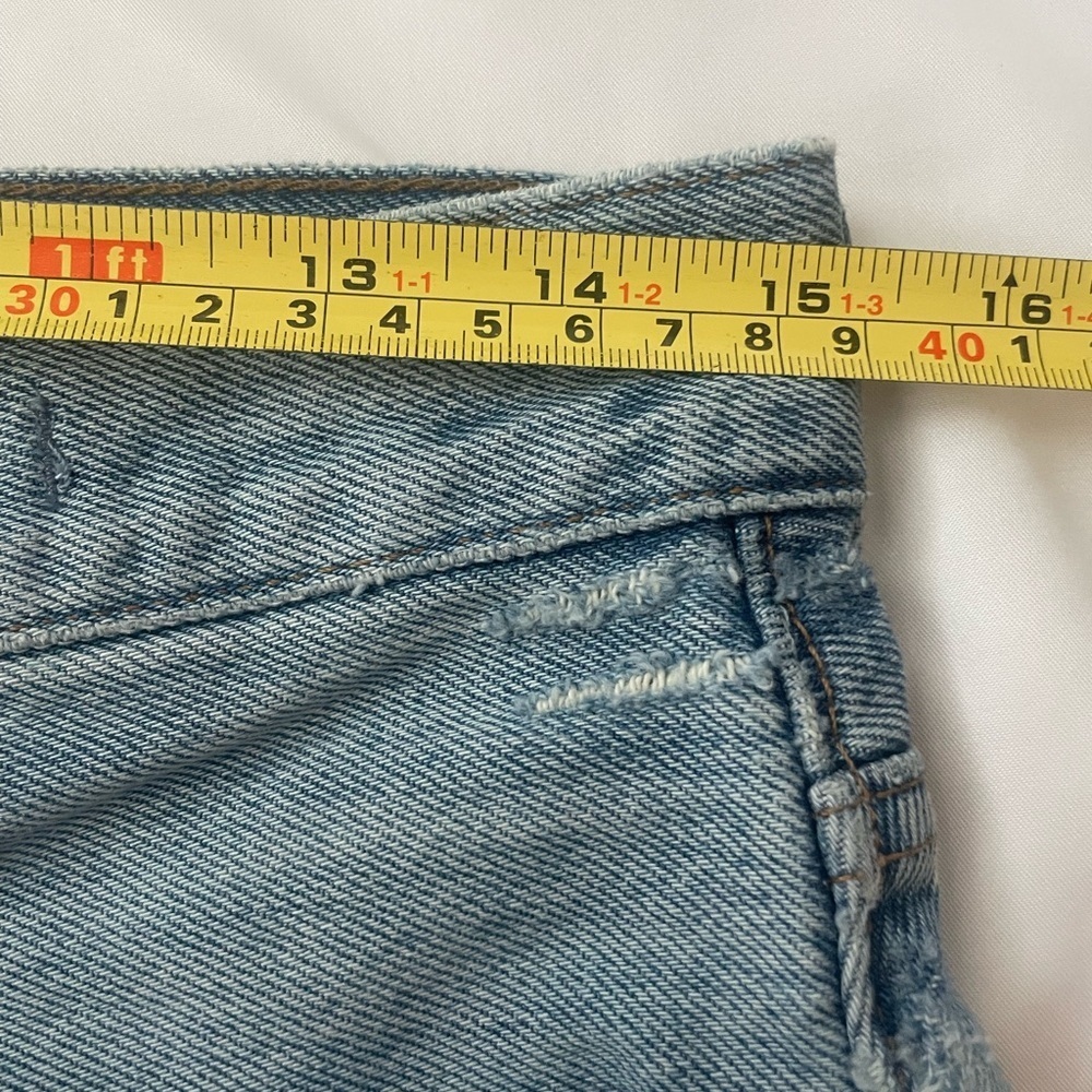 Madewell Relaxed Mid-Length Denim Distressed Shorts - Picture 6 of 7